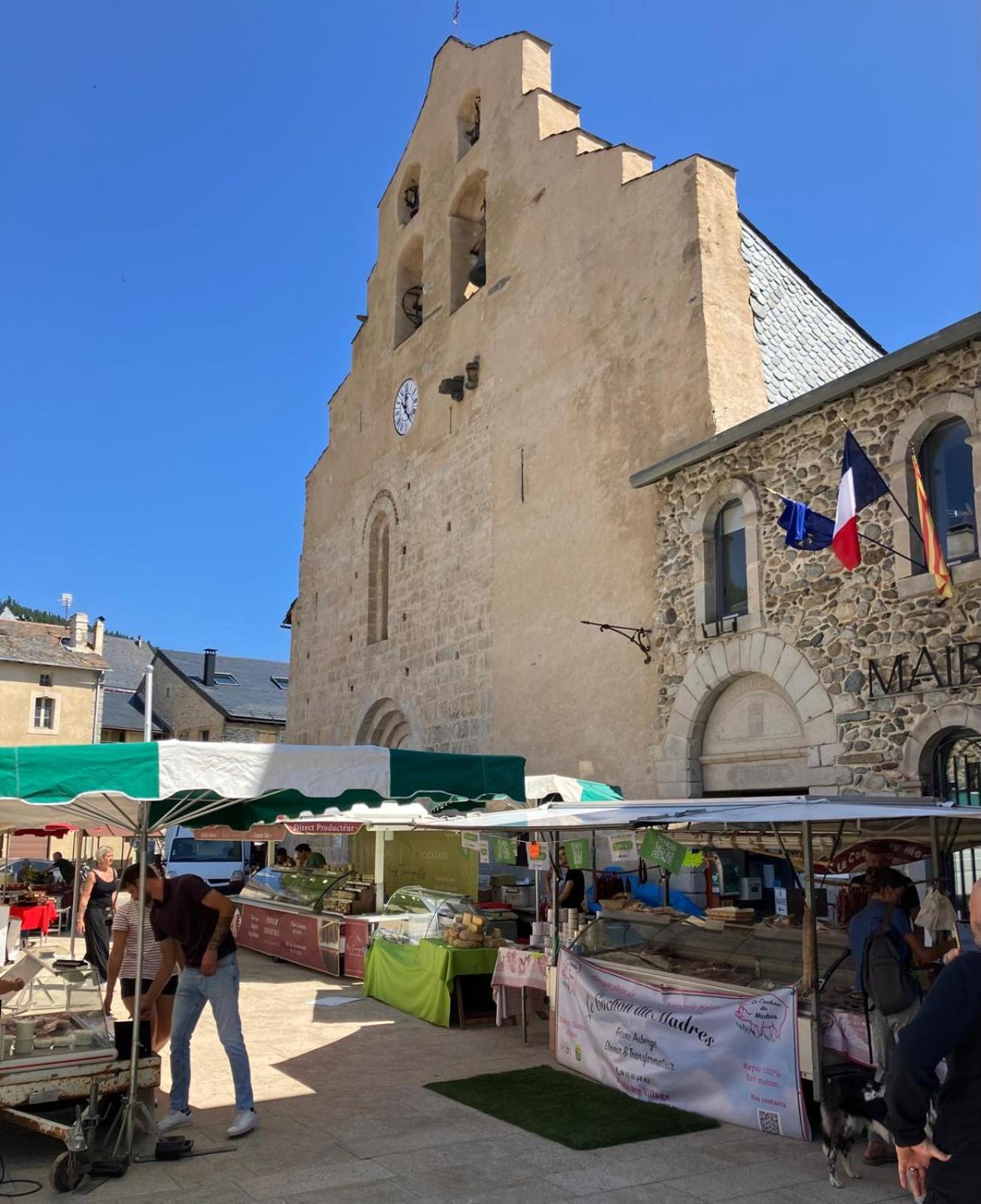 Appartement La Grange T2 Centre Jardin Wifi Formiguères